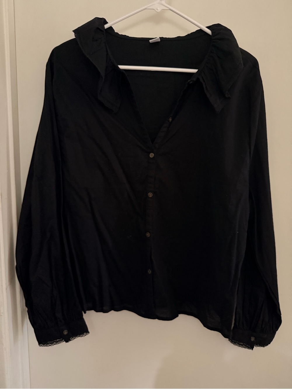 Old Navy Black Button-Front Women's Shirt